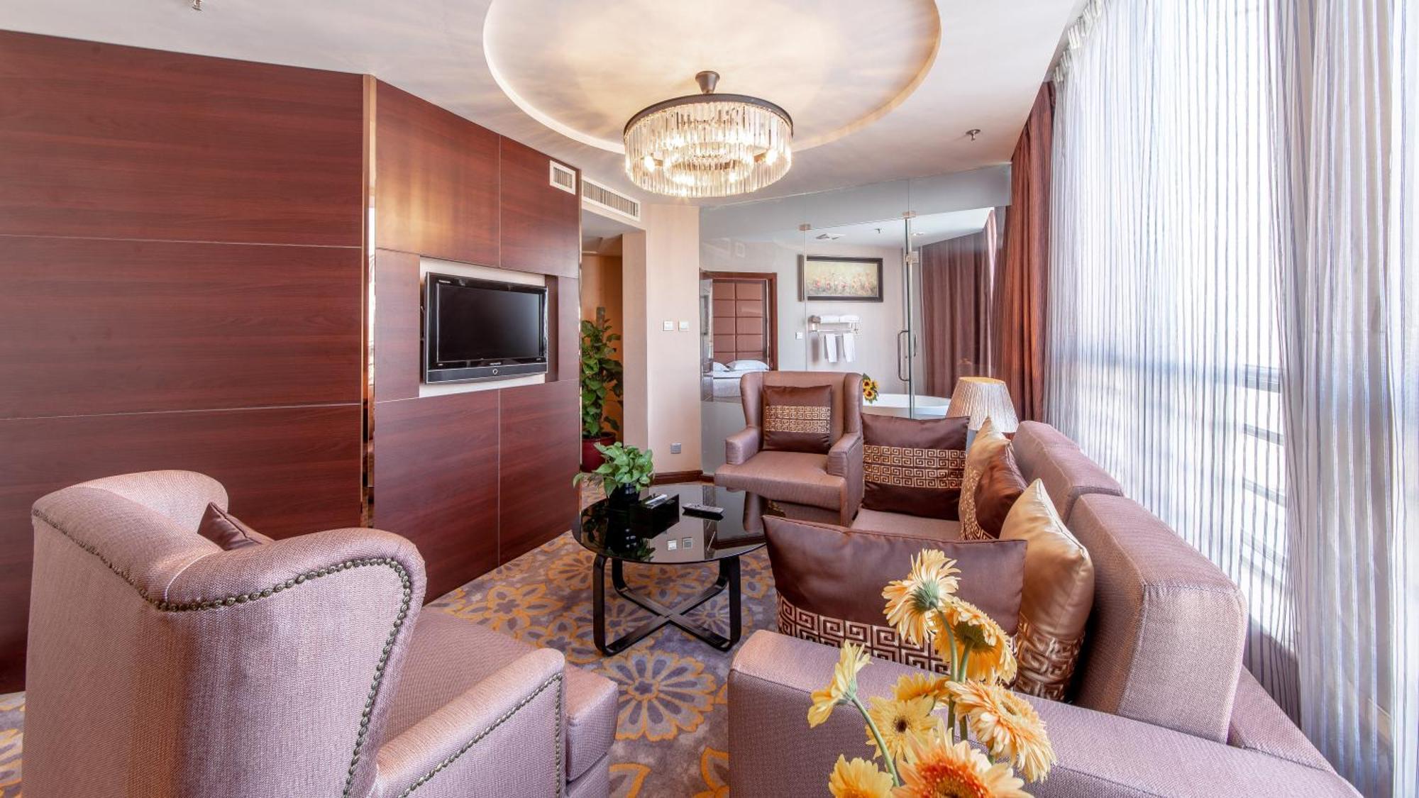 Beijing Sunflower Hotel--Beijing Universal Studios Resort Exterior photo